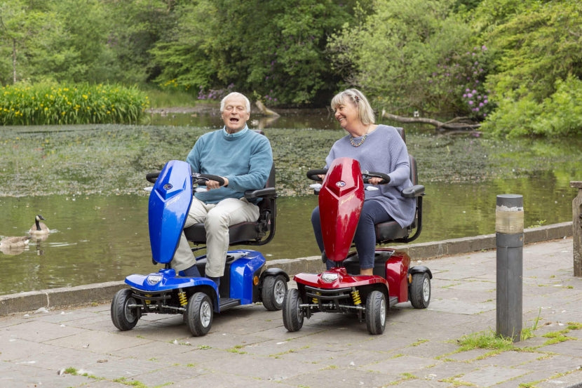 A Komfy Duo